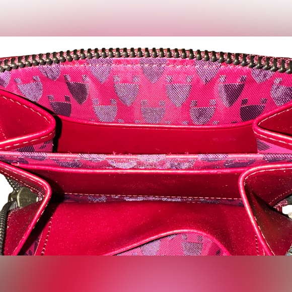 Longchamp Leather Wristlet Wallet Dark Red Zipper Closure 5 X 3 1/2 Inches - Picture 4 of 8